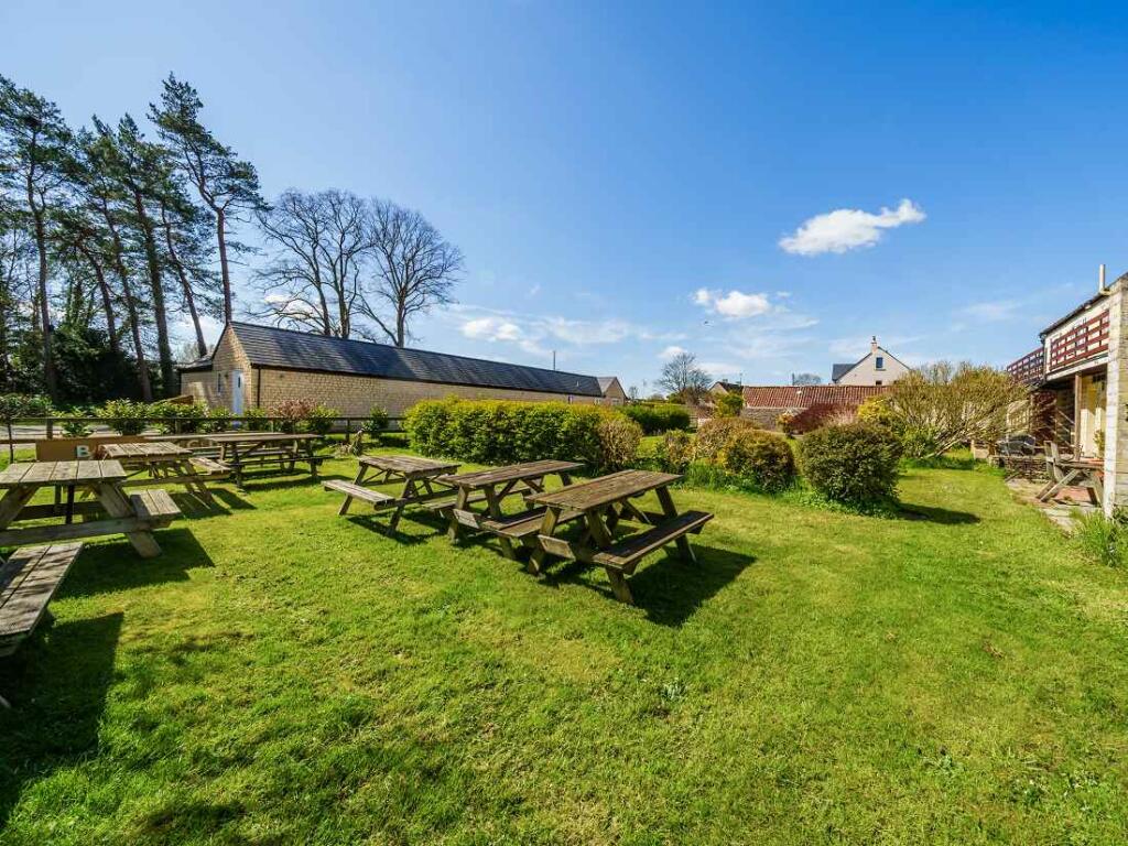 Hotel for sale in W319889 Bell House Hotel, 47 High Street, Sutton