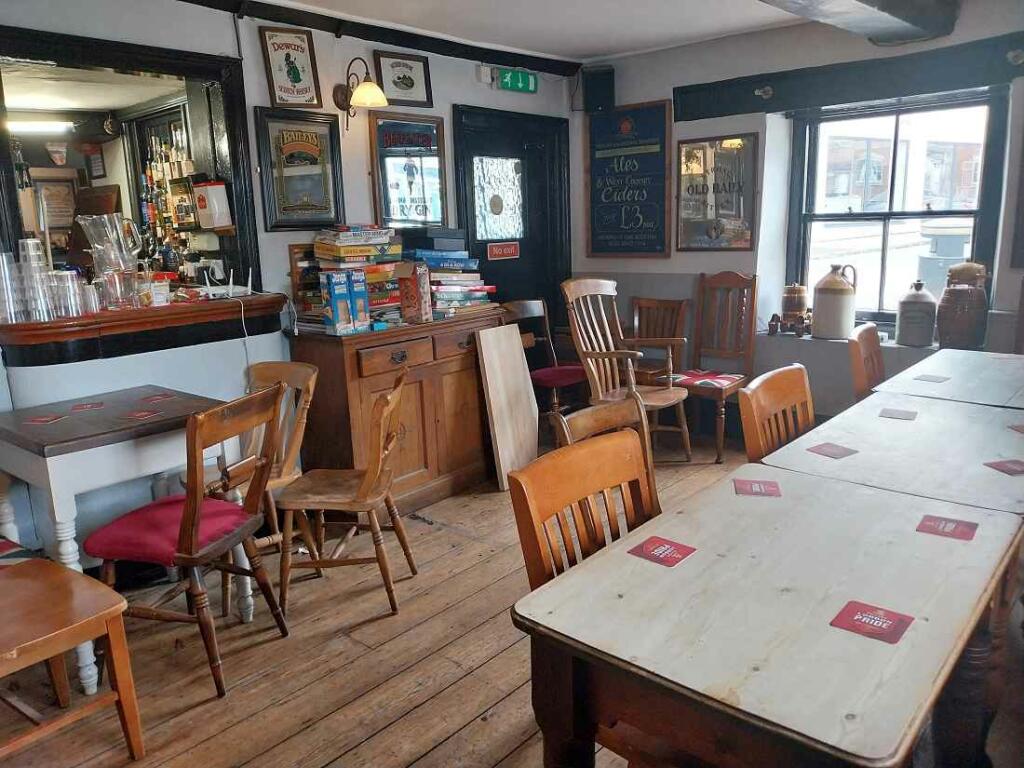 Additional property image - W-420652 - Angel, 3 Church Street, Westbury BA13 3BY