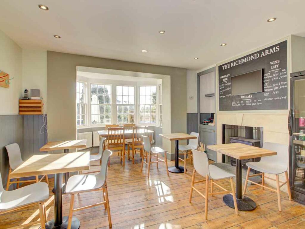 Additional property image - W-421071 - Richmond Arms, 7 Richmond Place, Bath BA1 5PZ