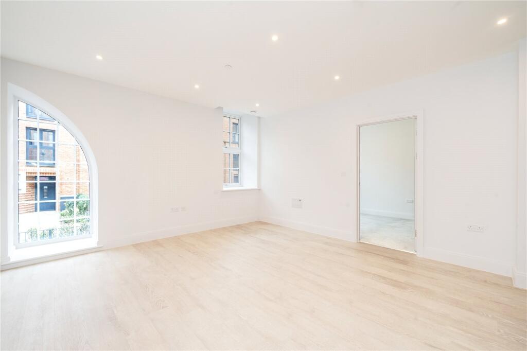 Main image of property: Memorial Avenue, Slough, Berkshire, SL1