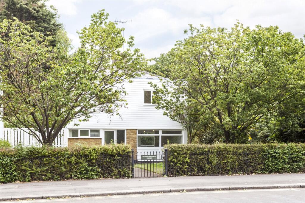 Main image of property: Gloucester Gate Lodge, Outer Circle, Regent's Park, London, NW1