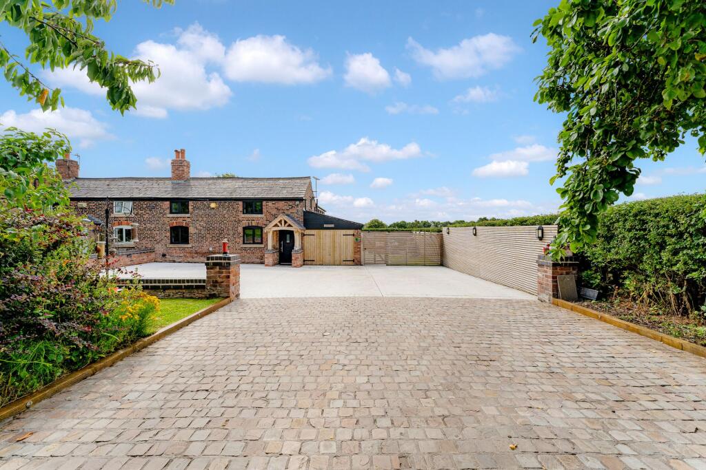 Main image of property: Hatton Lane, Hatton, WA4
