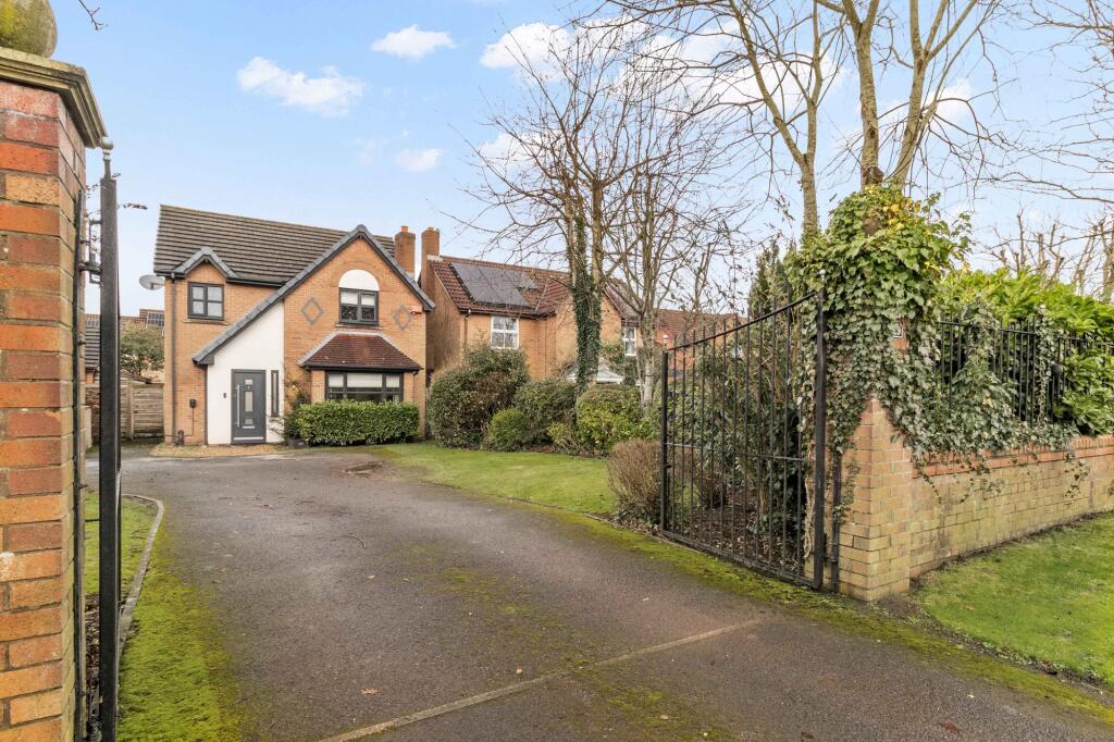 Main image of property: Pewterspear Green Road, Appleton, WA4