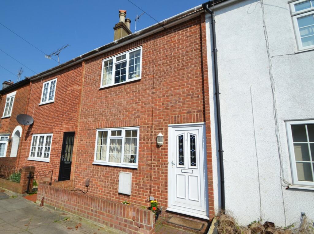 2 bedroom terraced house for rent in Inner Avenue, SO14