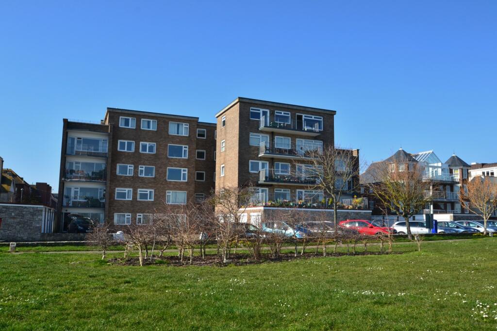 2 bedroom flat for rent in Swanage, BH19