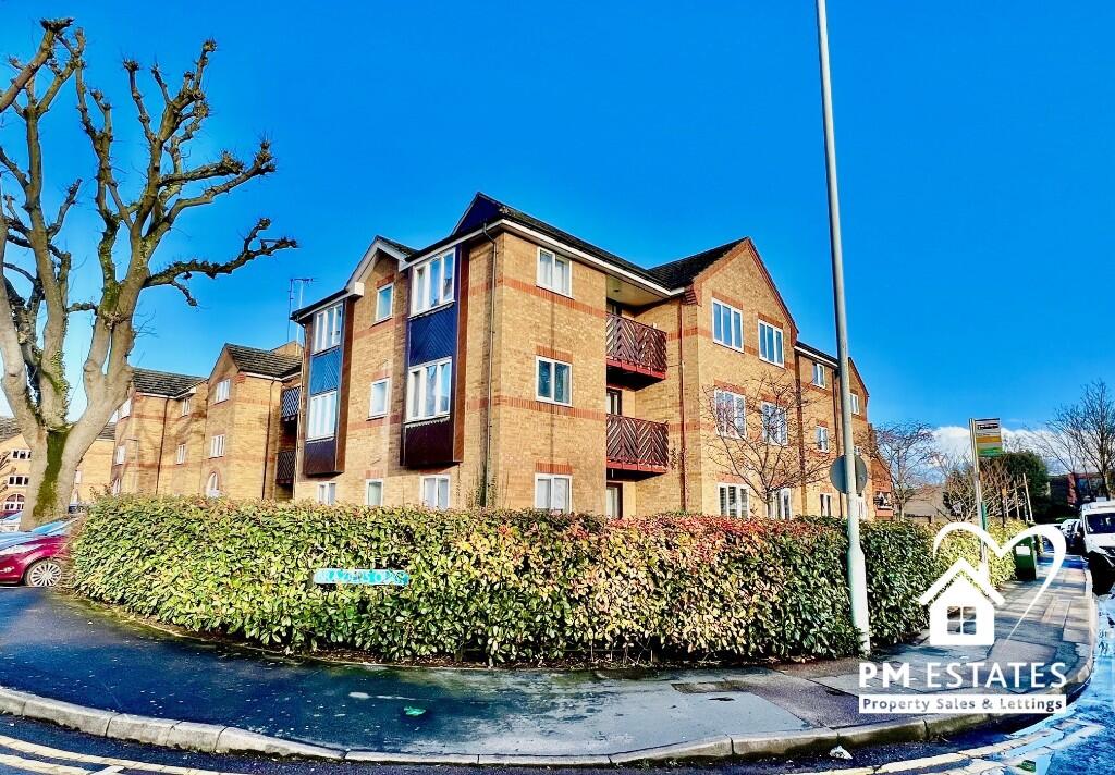 Main image of property: Braziers Quay, South Street, Bishop's Stortford, Hertfordshire, CM23