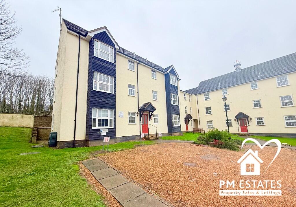 Main image of property: Red Lion Court, Bishop's Stortford, Hertfordshire, CM23