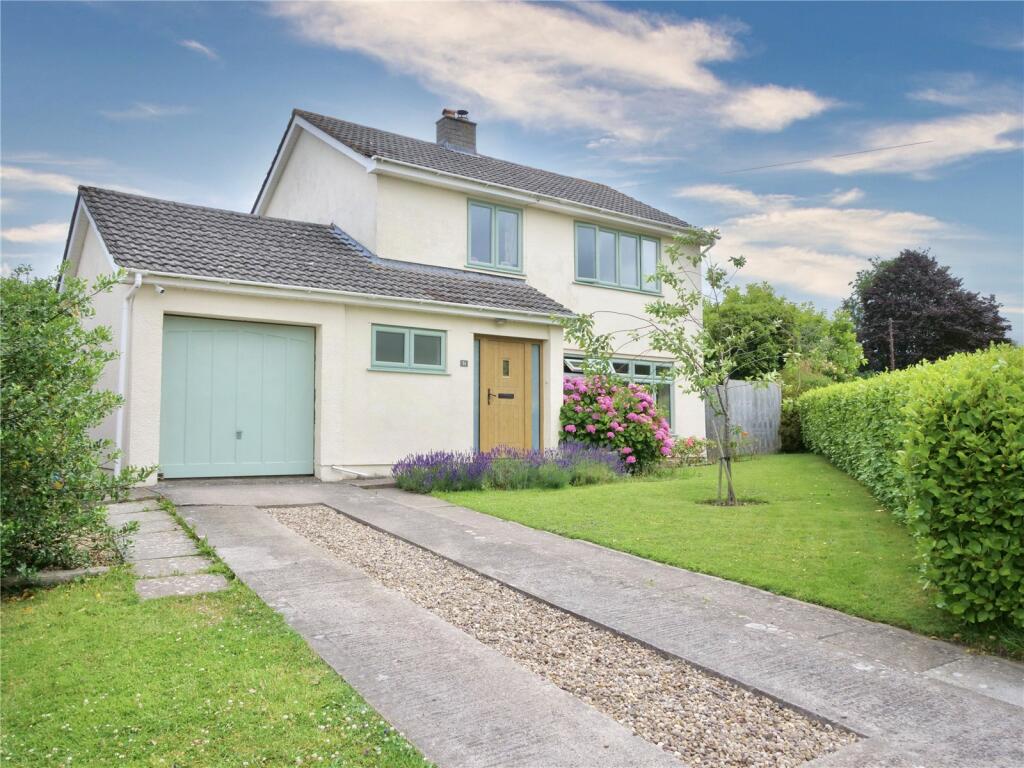 5 bedroom detached house for sale in Highmead Gardens, Sutton, BS39