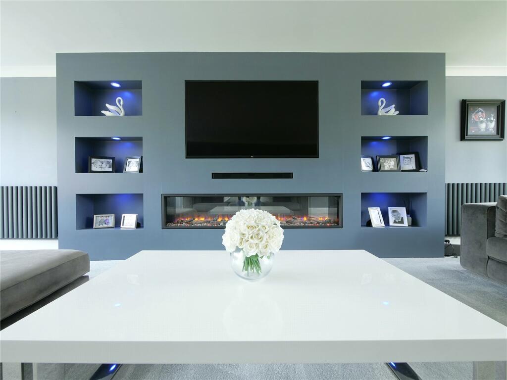 Additional property image - A stunning contemporary four bedroom property - Stanton Drew