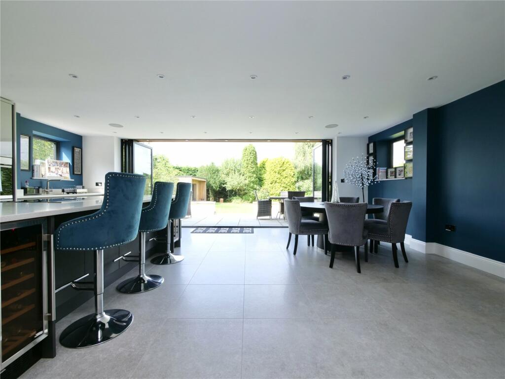 Additional property image - A stunning contemporary four bedroom property - Stanton Drew