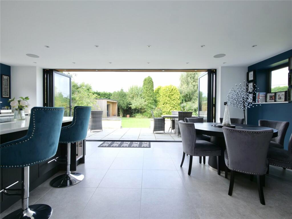 Additional property image - A stunning contemporary four bedroom property - Stanton Drew