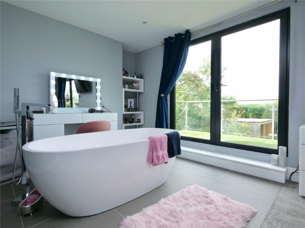 Additional property image - A stunning contemporary four bedroom property - Stanton Drew