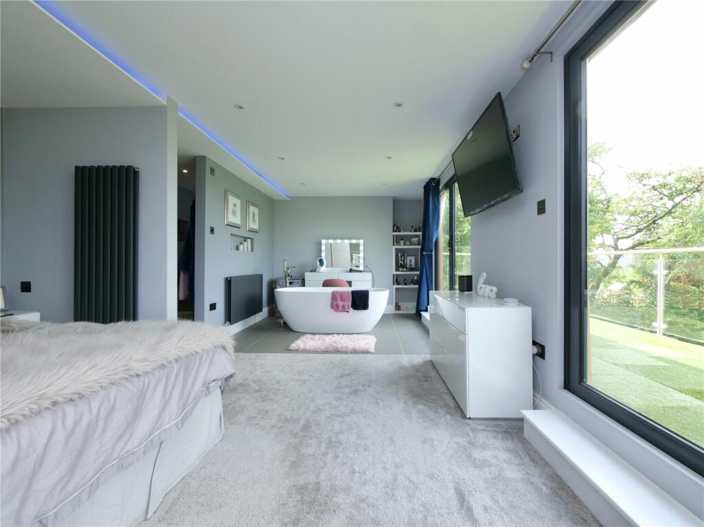 Additional property image - A stunning contemporary four bedroom property - Stanton Drew