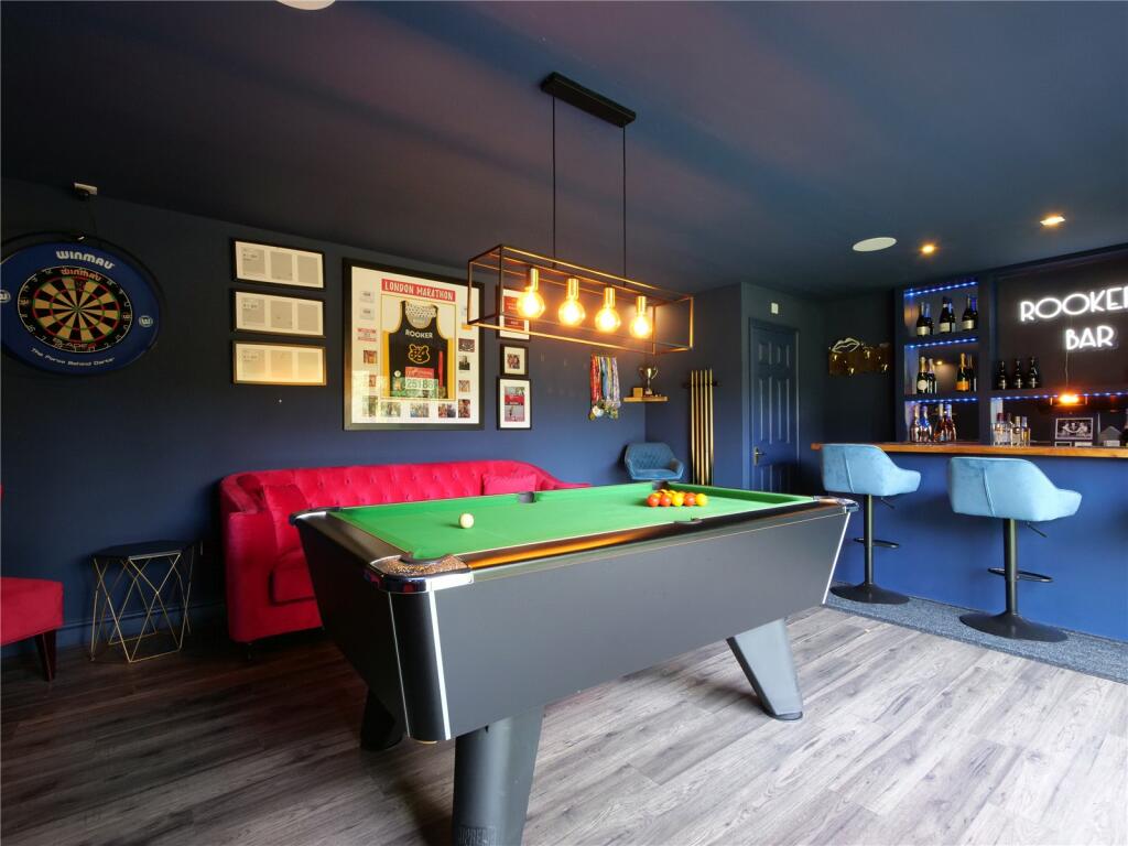 Additional property image - A stunning contemporary four bedroom property - Stanton Drew