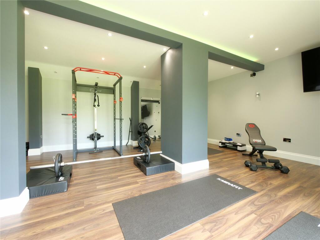 Additional property image - A stunning contemporary four bedroom property - Stanton Drew