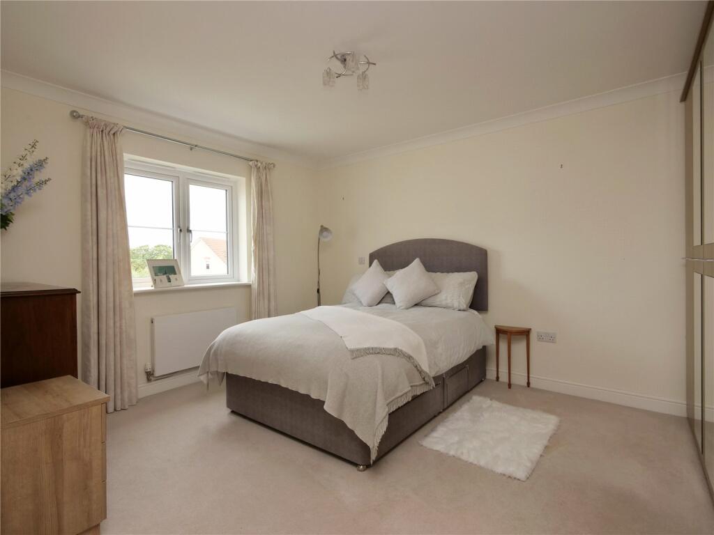 Additional property image - Two bedroom detached property, Farmborough