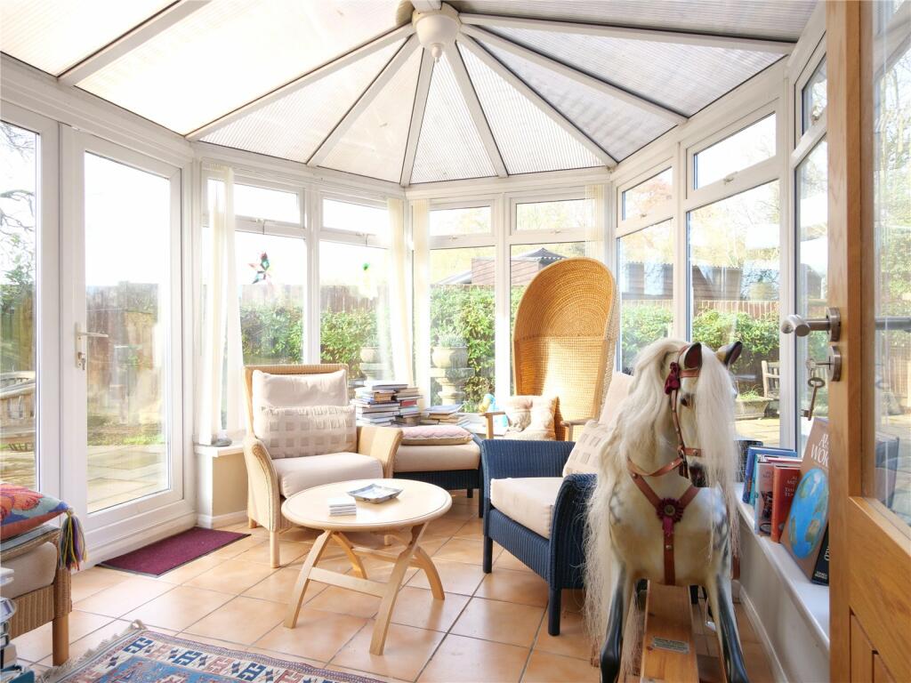 Additional property image - Four bedroom detached property. Claremont Gardens, Hallatrow