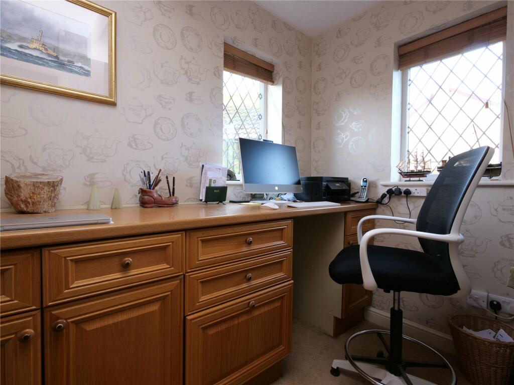 Additional property image - Four bedroom detached property. Claremont Gardens, Hallatrow