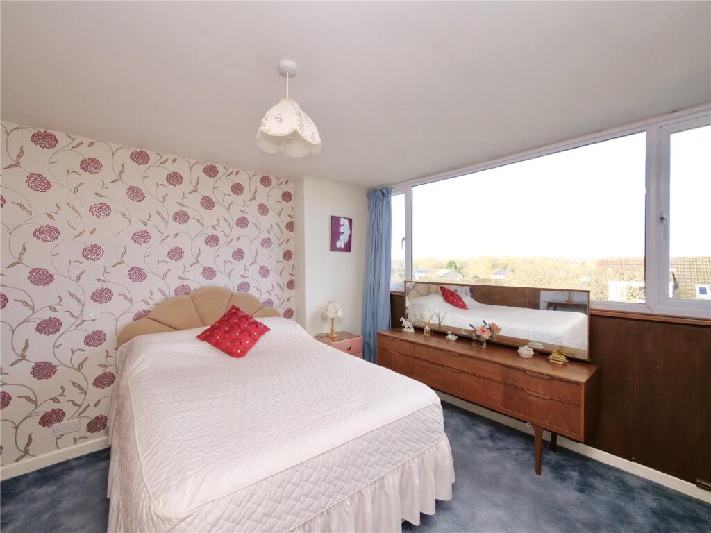 Additional property image - Three bedroom property, Bishop Sutton