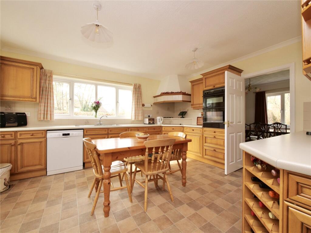 Additional property image - Five-bedroom detached house, Chew Stoke