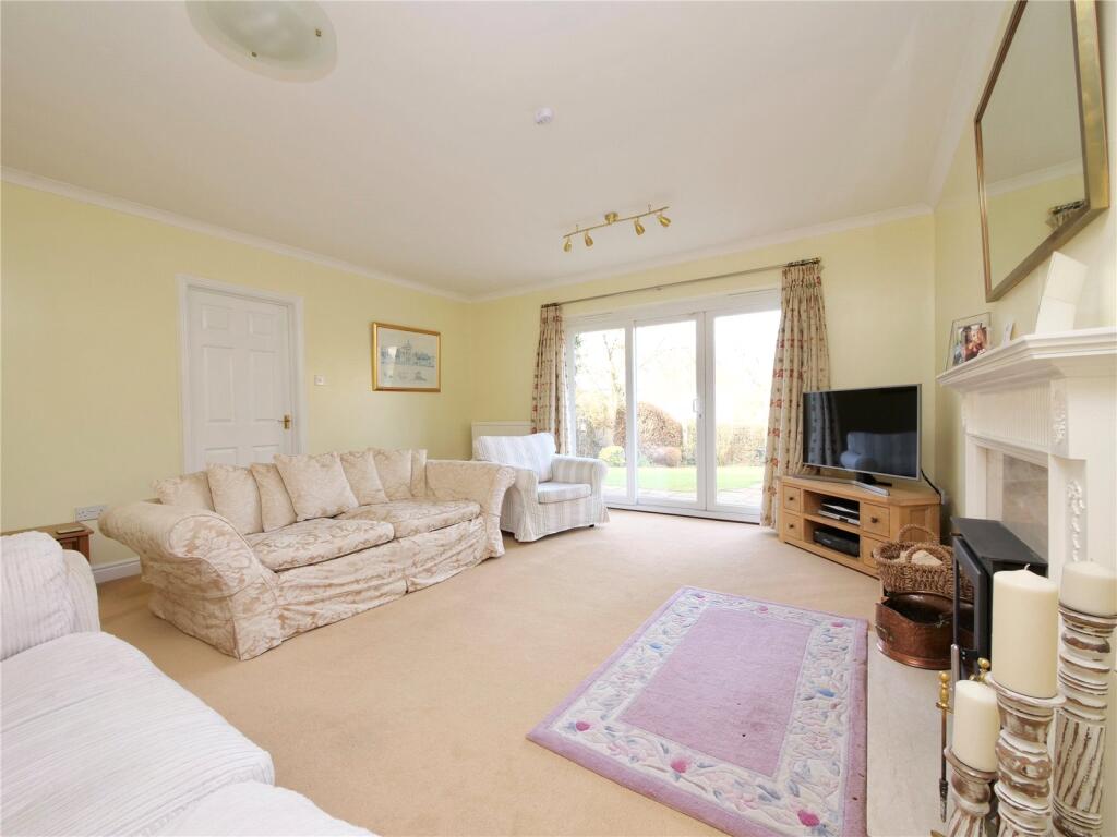 Additional property image - Five-bedroom detached house, Chew Stoke