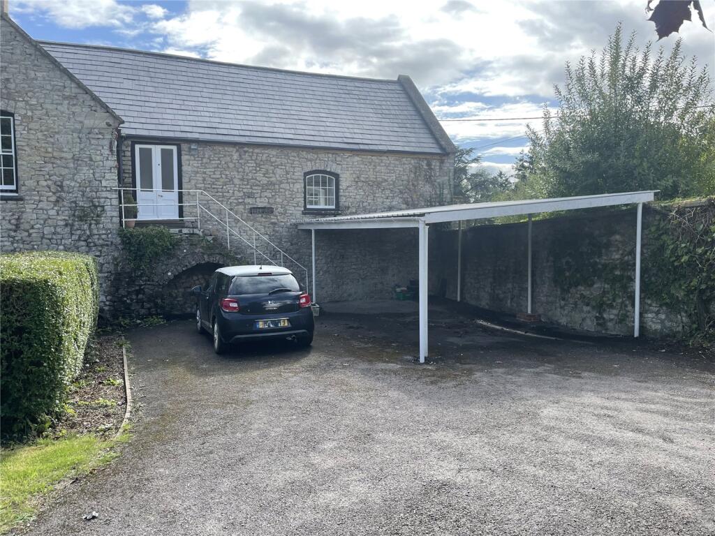 Main image of property: One bedroom apartment - Norton Malreward