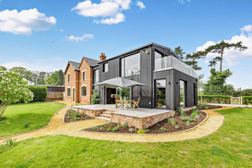 Main image of property: Manns Hill, Burghfield Common, Reading, Berkshire