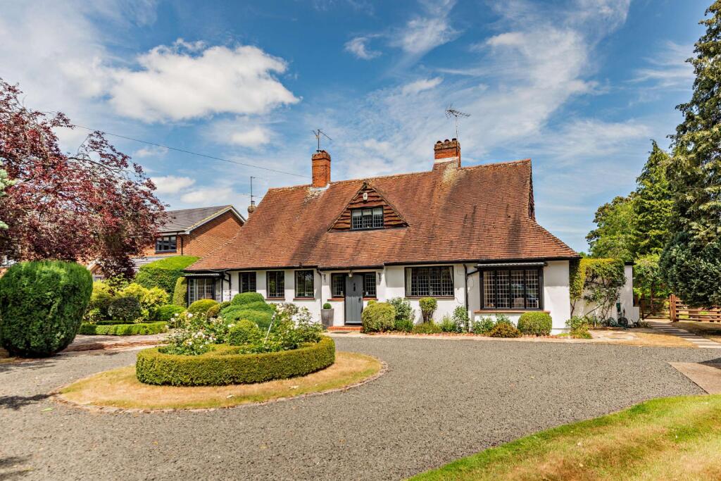 Main image of property: Milestone Avenue, Charvil, Berkshire