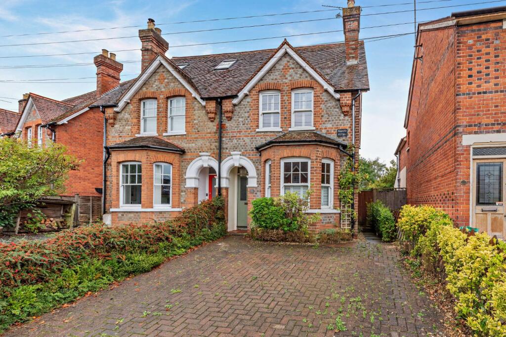 Main image of property: Reading Road, Pangbourne, Berkshire