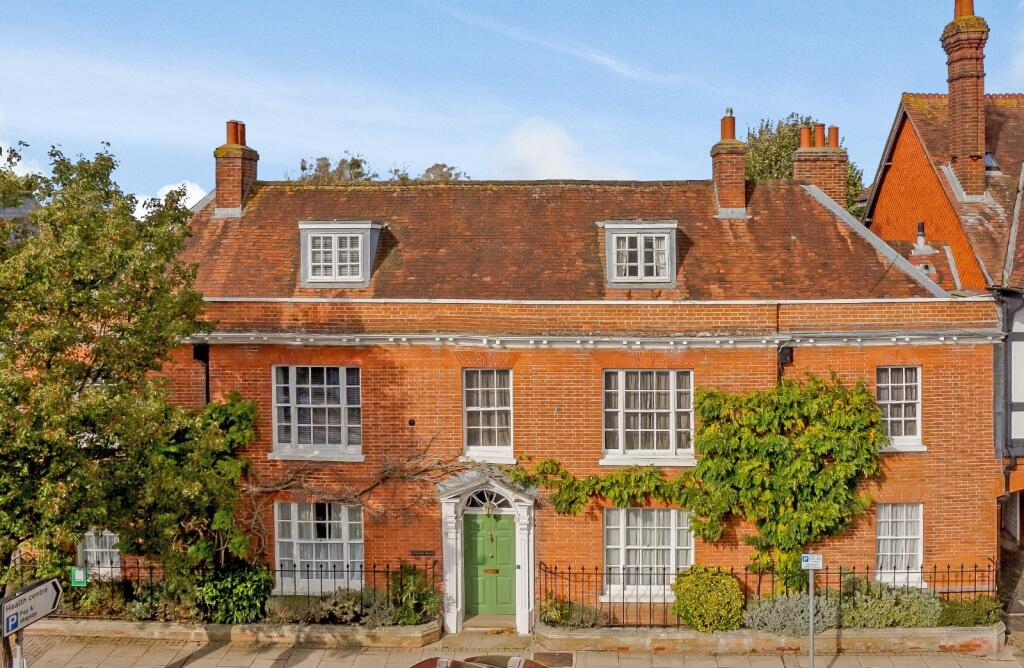 Main image of property: 126-132 High Street, Odiham
