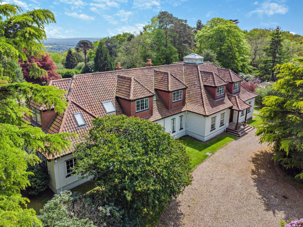 Additional property image - Tupwood Lane, Caterham, Surrey