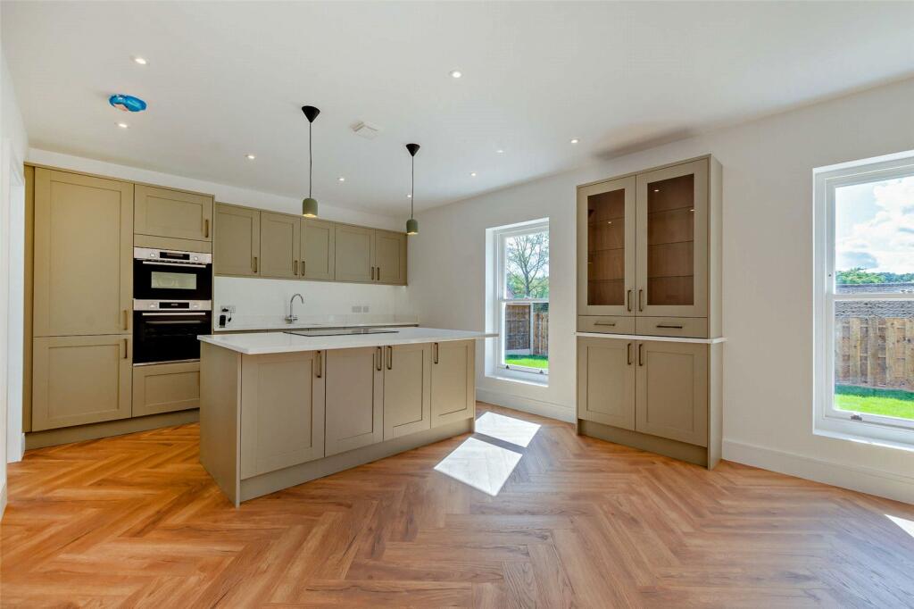 Additional property image - Riverside, Eynsford, Kent