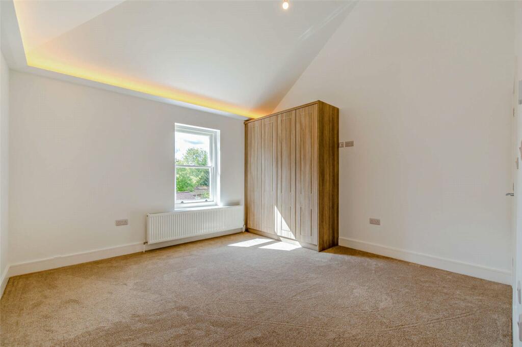 Additional property image - Riverside, Eynsford, Kent