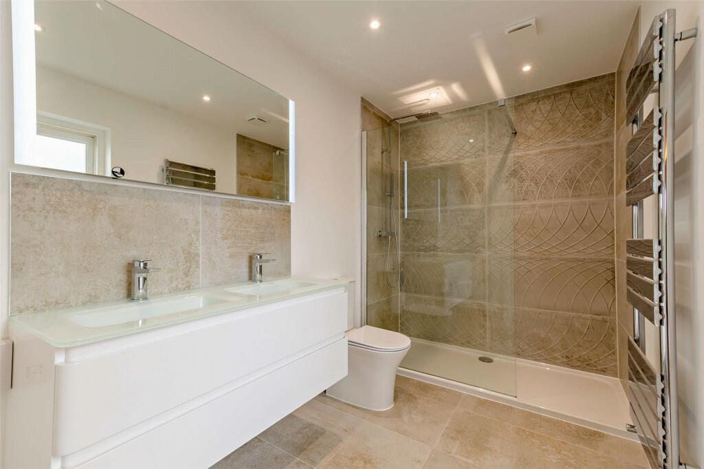 Additional property image - Riverside, Eynsford, Kent