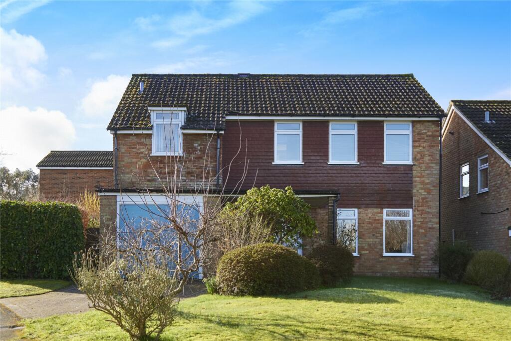4 bedroom detached house for sale in Colchester Vale, Forest Row, East