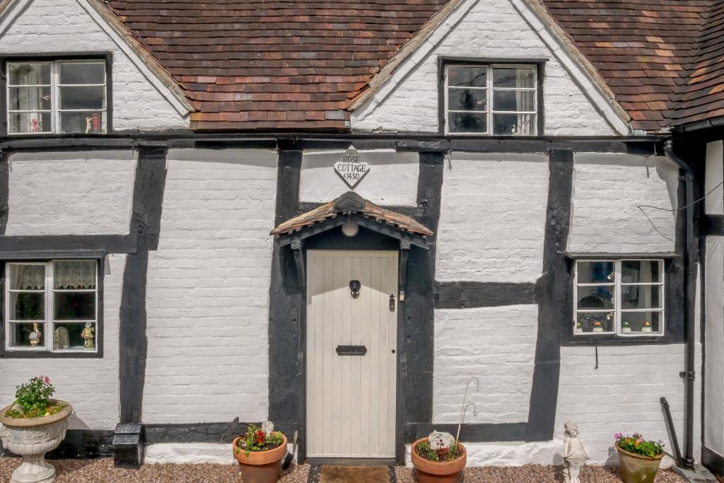 4 bedroom detached house for sale in The Alley, Little Wenlock