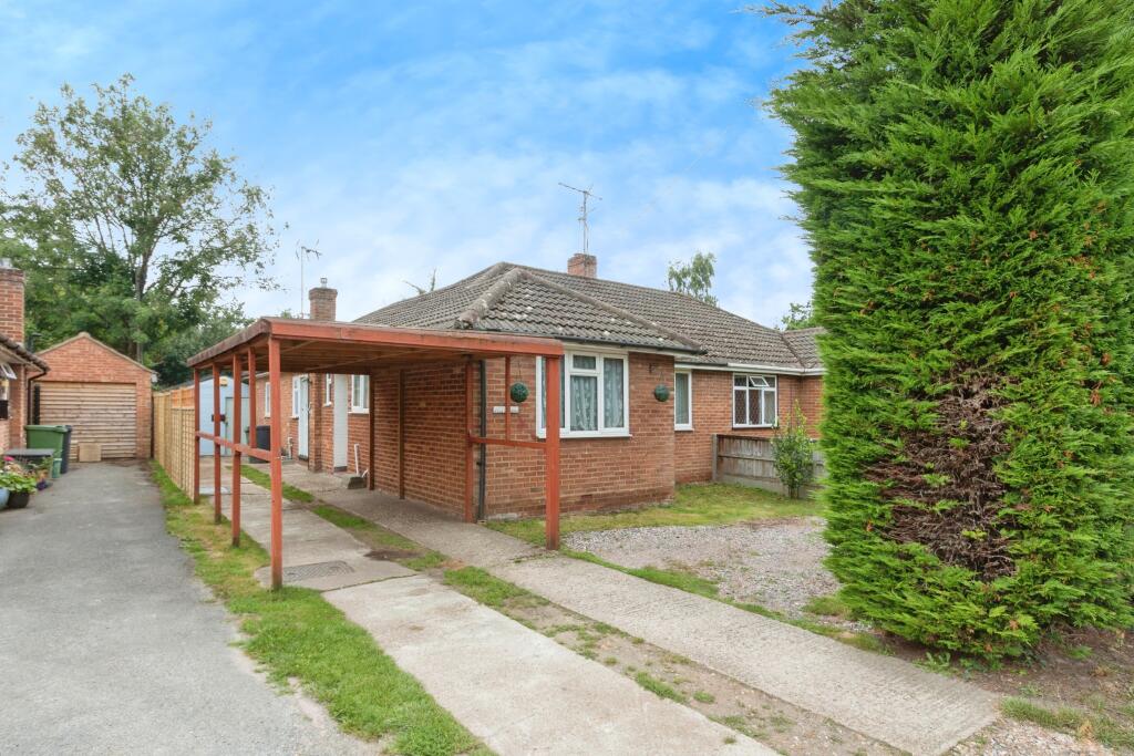 Main image of property: Coleford Bridge Road, Mytchett, Camberley, Surrey, GU16