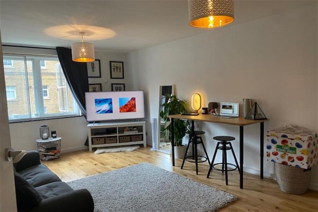 Main image of property: Cumberland Terrace Mews, Regents Park NW1