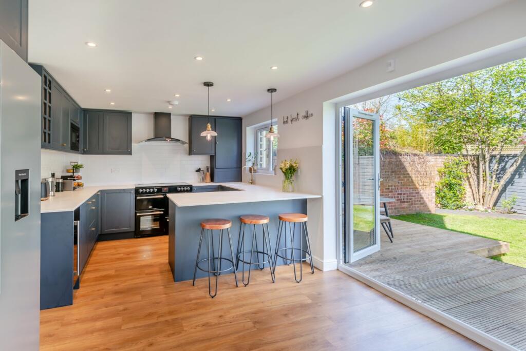 Additional property image - Brewhouse Hill, Wheathampstead, St. Albans, Hertfordshire