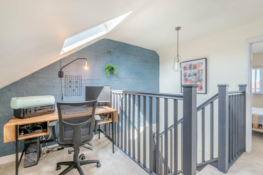 Additional property image - Brewhouse Hill, Wheathampstead, St. Albans, Hertfordshire