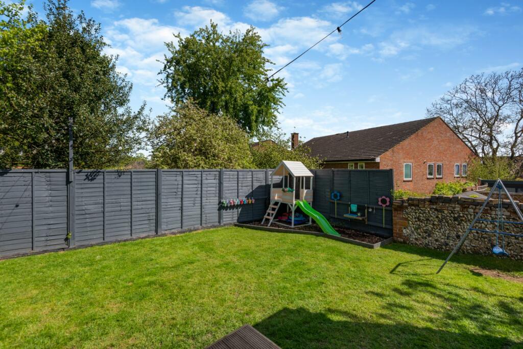 Additional property image - Brewhouse Hill, Wheathampstead, St. Albans, Hertfordshire