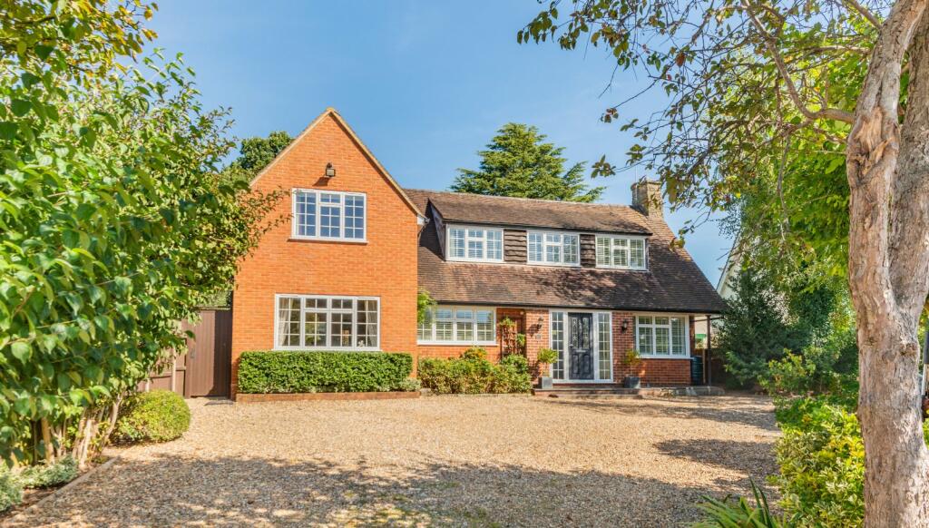 Main image of property: Topstreet Way, Harpenden, Hertfordshire