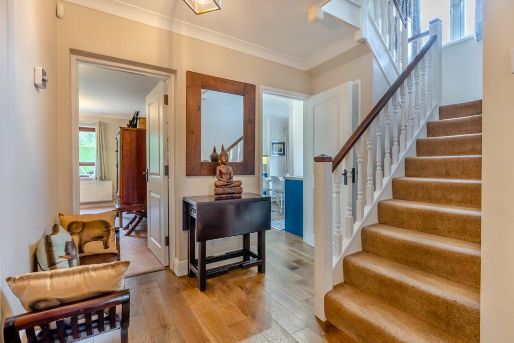 Additional property image - The Chowns, Harpenden, Hertfordshire