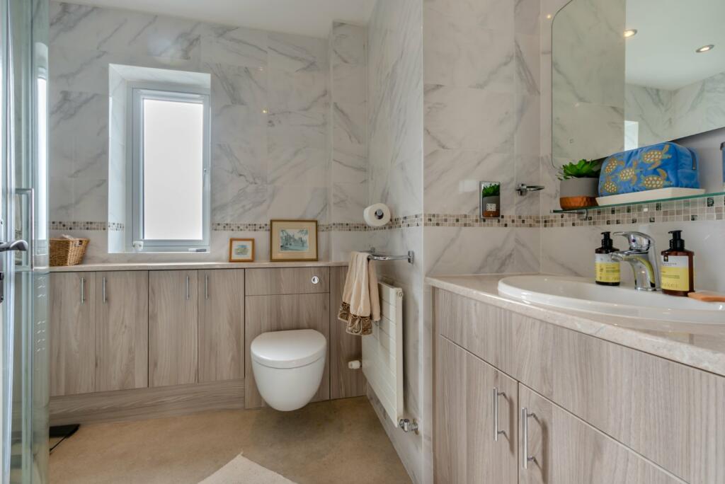 Additional property image - The Chowns, Harpenden, Hertfordshire