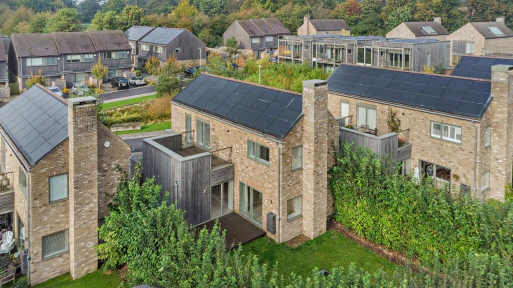 Main image of property: Eversley Gardens, Kings Worthy, Winchester, Hampshire