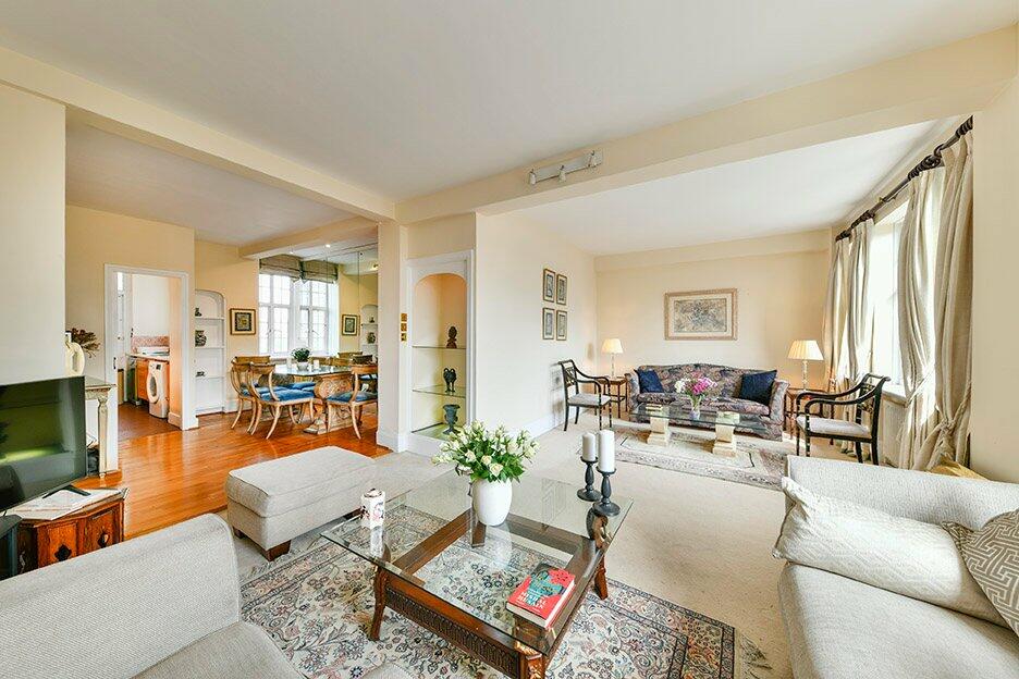 Main image of property: Kensington High Street, London