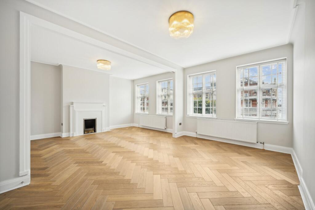 Main image of property: Kensington High Street, London