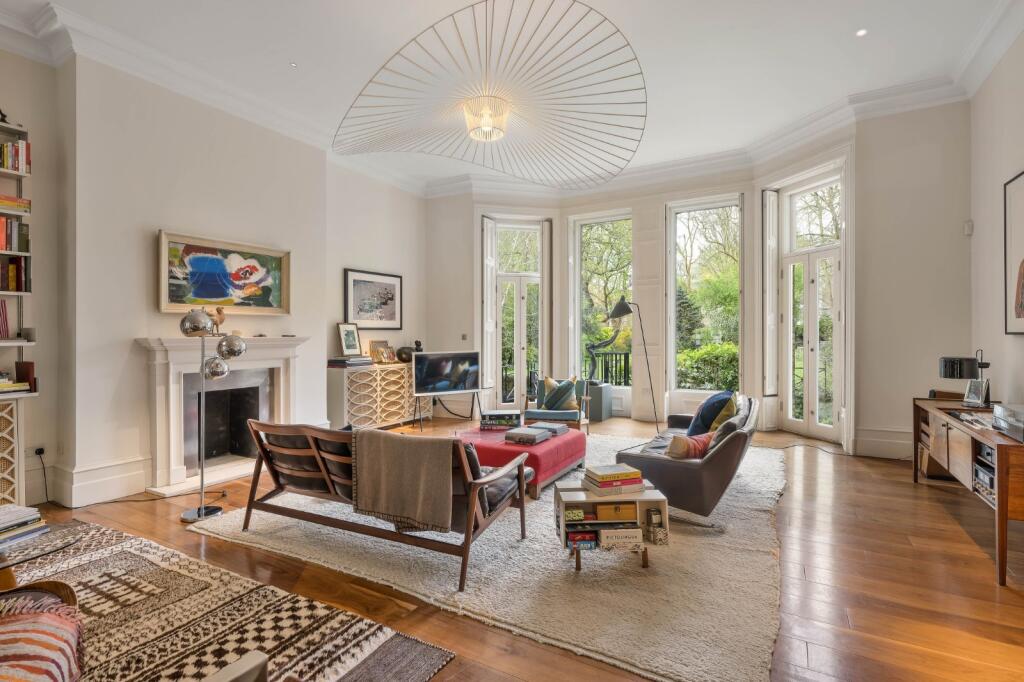 Main image of property: Airlie Gardens, London