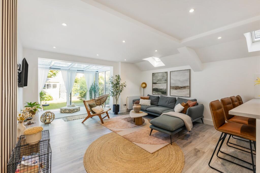 Main image of property: Langthorne Street, London