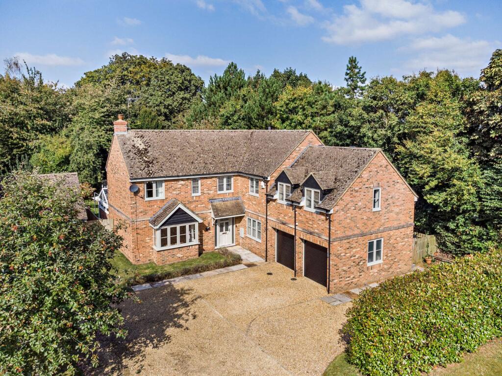 Main image of property: Dovecote Close, Milcombe, Banbury, Oxfordshire